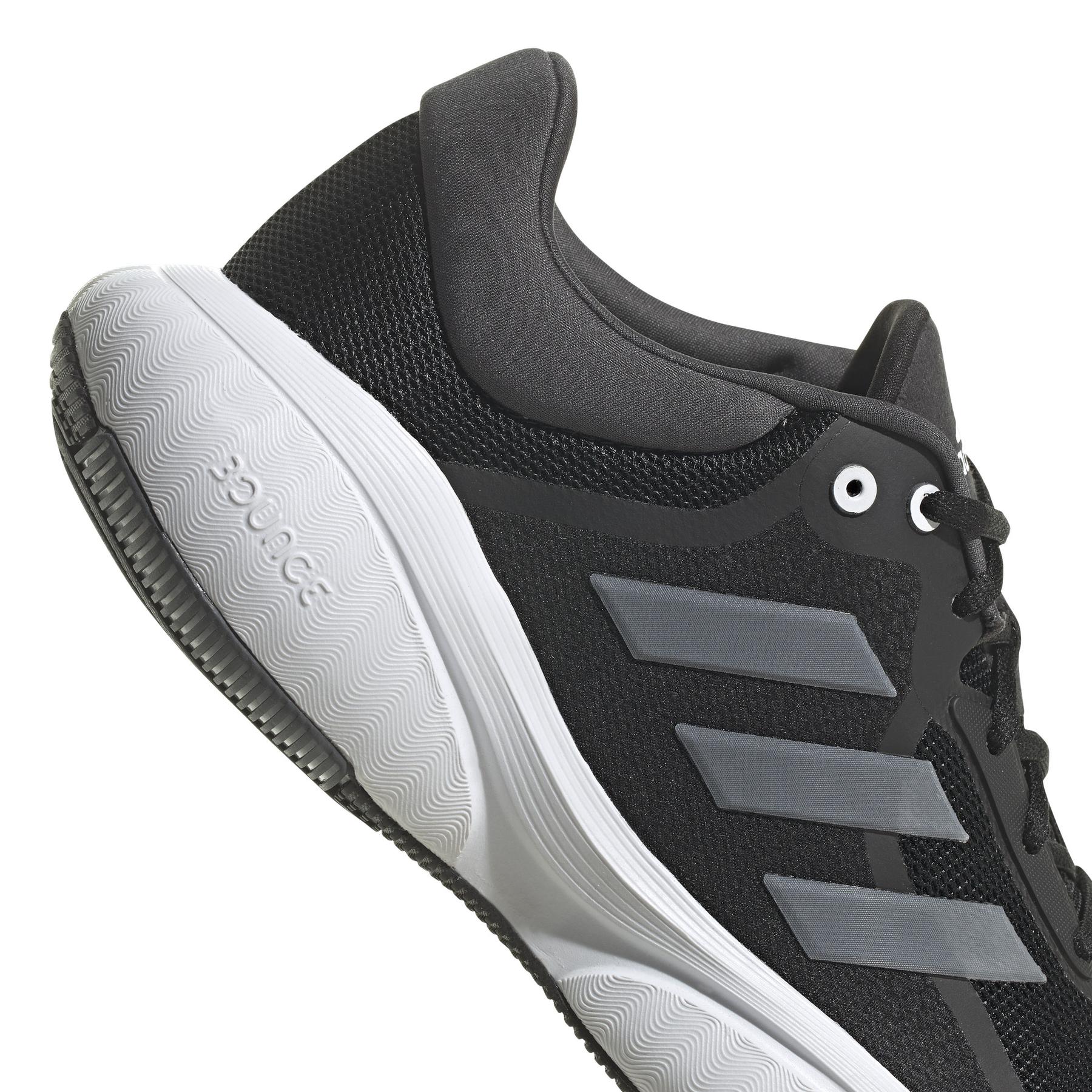 product/g/w/gw6646_8_footwear_photography_detail view 1_white.jpg